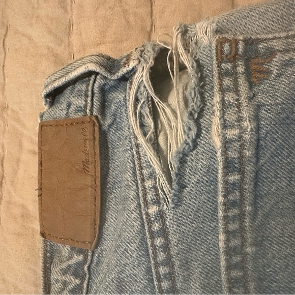 Madewell Perfect Vintage Straight Jeans - Picture 4 of 7